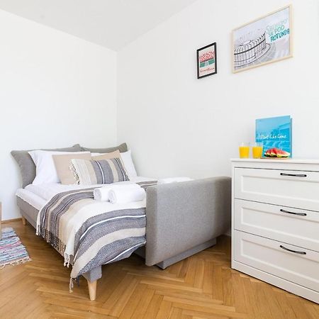 Rent Like Home - Pawia 36 Warsaw Exterior photo